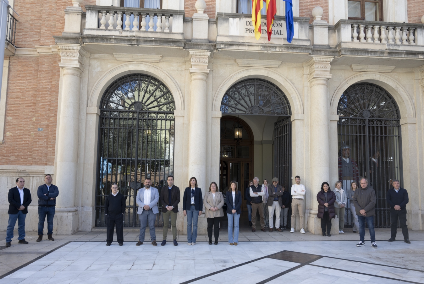 La Diputación de Castellón guarda un minuto de silencio en memoria de las víctimas del 11M de 2004