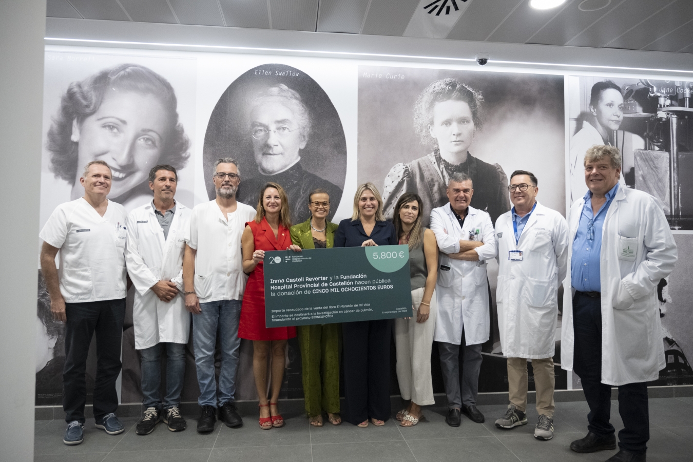 Marta Barrachina reconoce el gesto heroico de Inma Castell al donar la recaudación de su libro a la investigación en cáncer de pulmón