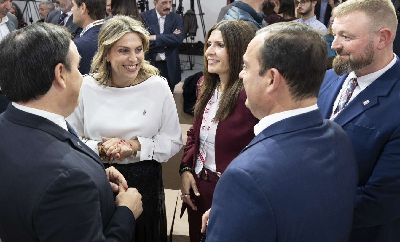 La provincia de Castellón muestra sus bondades turísticas en las 50 acciones promocionales y decenas de reuniones programadas durante Fitur 2026