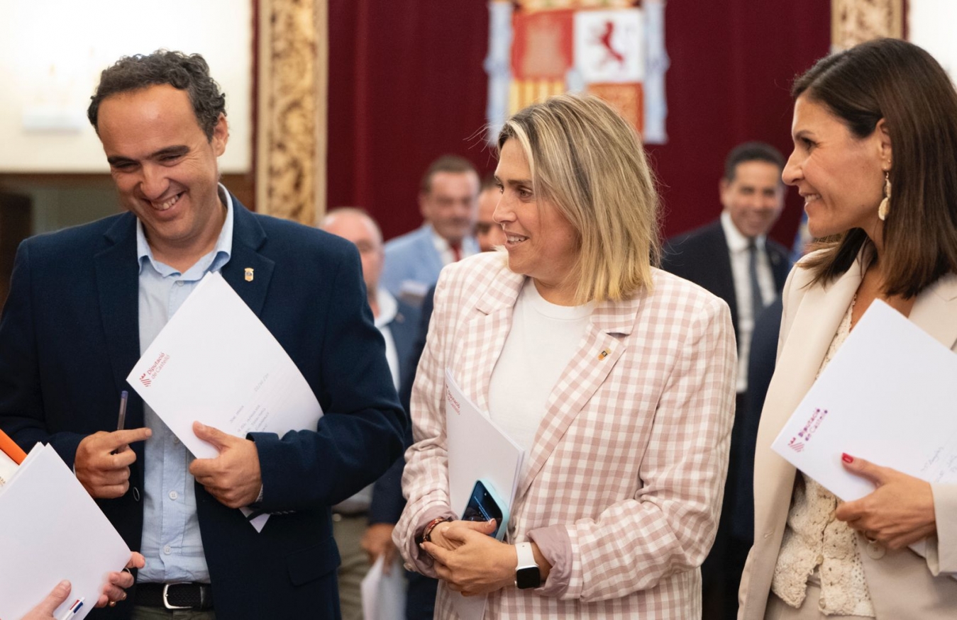 La Diputación de Castellón se marca el reto de mejorar la eficiencia energética en el alumbrado público de municipios de menos de 1.000 habitantes